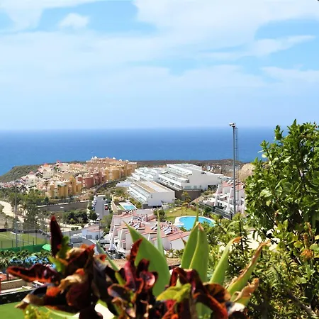 сomfortable In Los Cristianos *