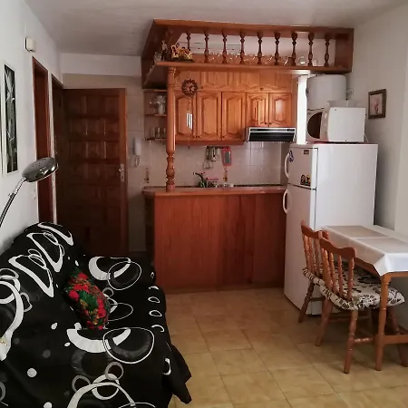 сomfortable In Los Cristianos